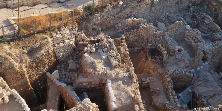 Pruebas de la destrucción de Jerusalén a manos de romanos y babilonios halladas en el monte Sión
