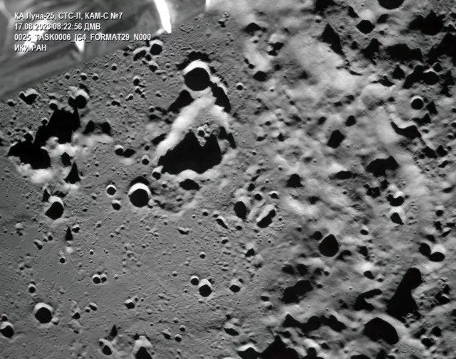 ¿Qué encontró el rover de China en pasajes ocultos de la Luna?