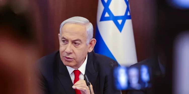 Netanyahu responde a críticas sobre las FDI