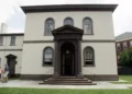 Histórica sinagoga Touro obtiene derecho de desalojo