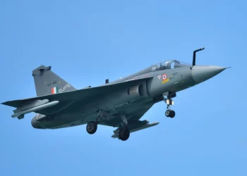 India desafía la venta de F-16 a Argentina con el Tejas LCA