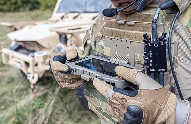 Integración de AeroVironment y Tomahawk Robotics