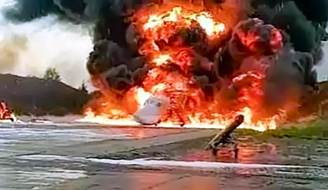 UAV ucraniano destruye Tu-22M ruso en ataque aéreo