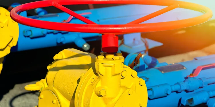 Operadores europeos almacenan gas en Ucrania pese a riesgos