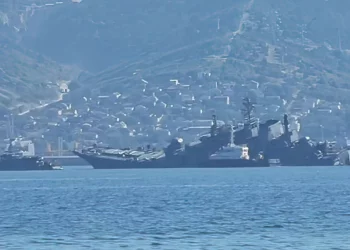 Barcos no tripulados atacan puerto comercial ruso del mar Negro
