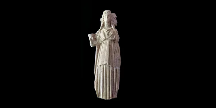 Hallazgo de estatua de la diosa Hécate de 2.300 años en Turquía