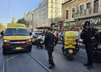 Mujer atropellada por coche policial en vía del tren de Jerusalén