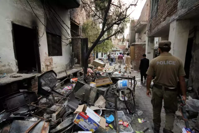 Pakistán detiene a dos cristianos acusados de blasfemia