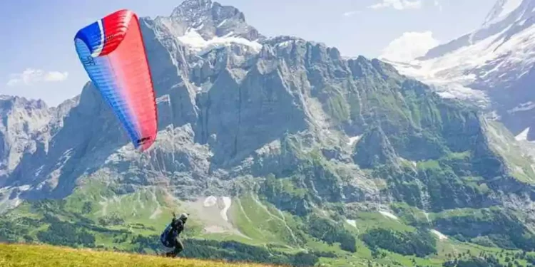 Hijo de Rebe jasídico muere en accidente de parapente en Suiza