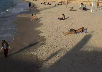 Cierran playas de Tel Aviv y Bat Yam por el agua contaminada