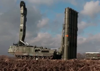 Artillería ucraniana aniquila sistema S-300V ruso
