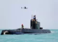 Irán presume nuevos submarinos y advierte a EE.UU