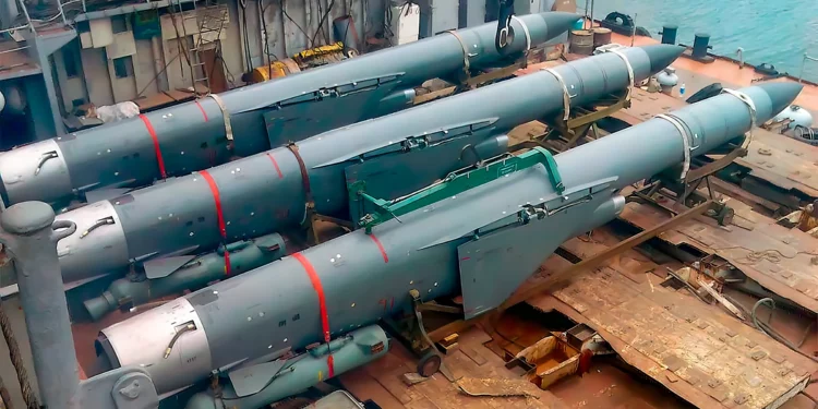 Rusia adapta los misiles P500, P700 y P1000 para ataques terrestres