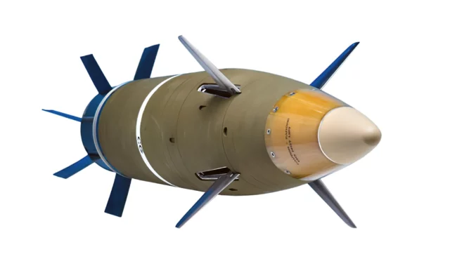 Raytheon obtiene contrato de $277M para proyectiles M928 Excalibur