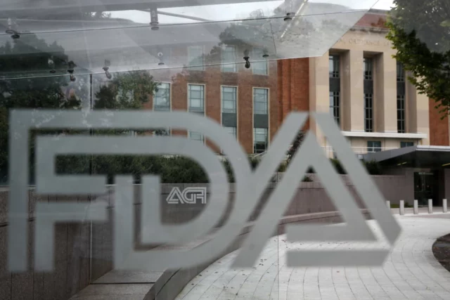 FDA vota contra tratamiento israelí para ELA