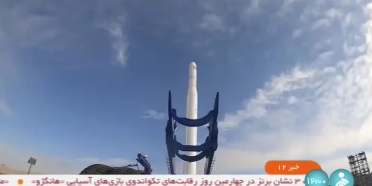 EE. UU. confirma lanzamiento de satélite iraní Noor-3