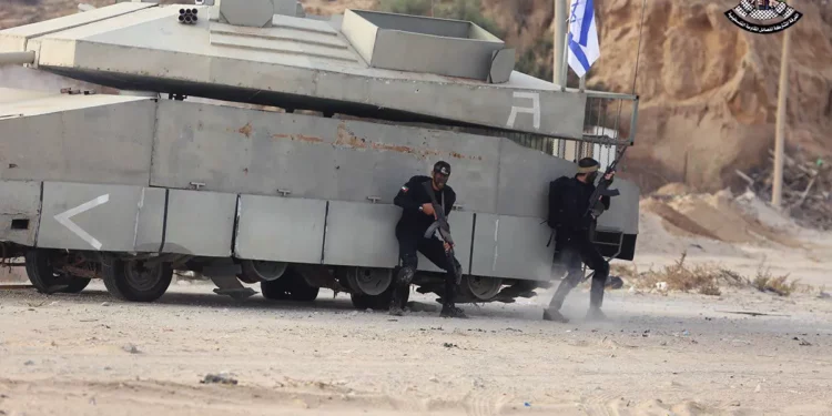 Islamistas de Gaza efectúan ejercicio “Pilar Fuerte”