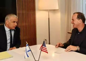 Lapid critica al gobierno durante su visita a Estados Unidos