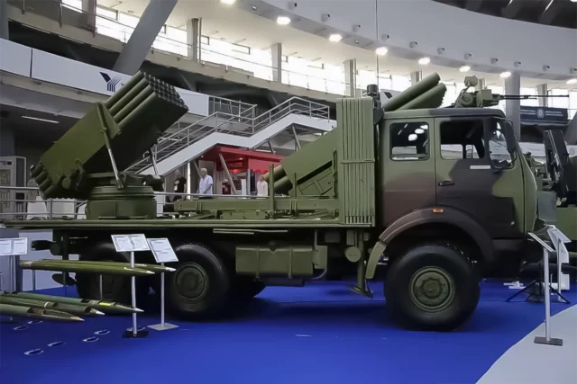 Serbia sorprende con lanzacohetes autopropulsado M17 “Oganj”