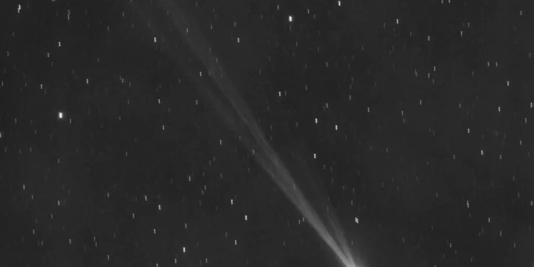 El cometa Nishimura se aproxima a la Tierra tras 400 años