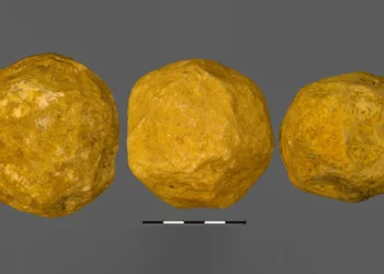 Revelación israelí sobre antiguas esferas artesanales de 1,4 millones de años