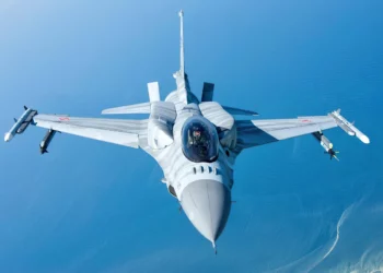 EE. UU. aprueba soporte logístico para cazas F-16 de Polonia
