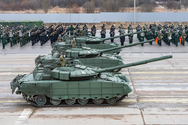 Rusia está construyendo “nuevos” tanques T-80