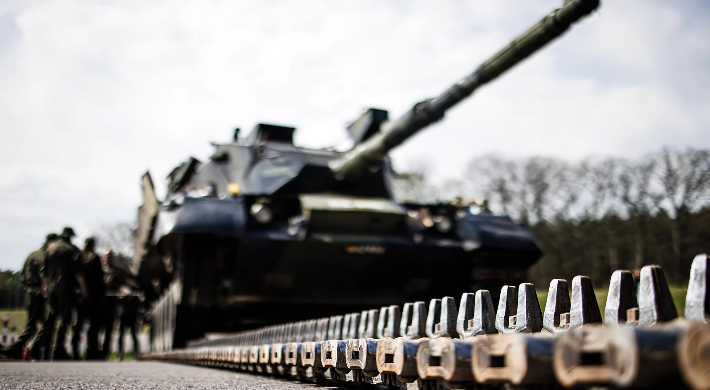 Ucrania detecta defectos mayoría de tanques recibidos de aliados