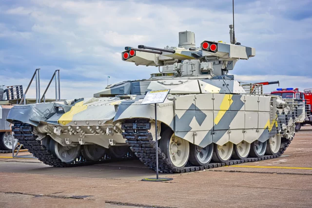UVZ ofrece modernización para tanques T-72, T-80 y T-90