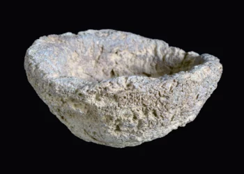 Artefactos utilizados en rituales mágicos descubiertos en Eilat
