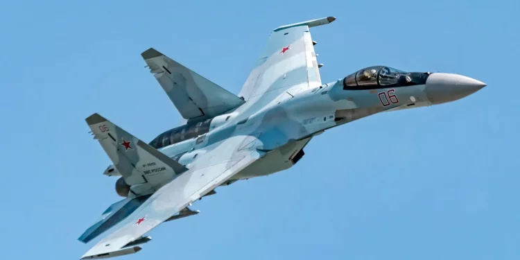 Defensas rusas derriban su propio caza Su-35 en Ucrania