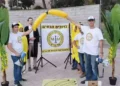 Activistas llegaron con decenas de plátanos ante la Corte Suprema