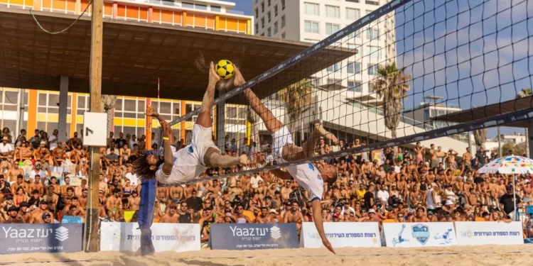 Footvolley: Un fenómeno creciente en las playas de Tel Aviv