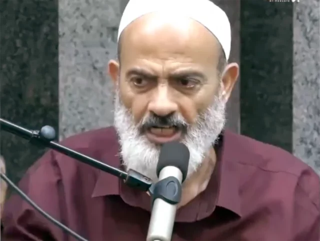 Delincuencia árabe: Imán asesinado en Kafr Qara