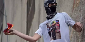 Islamista adolescente muerto tras ataque incendiario