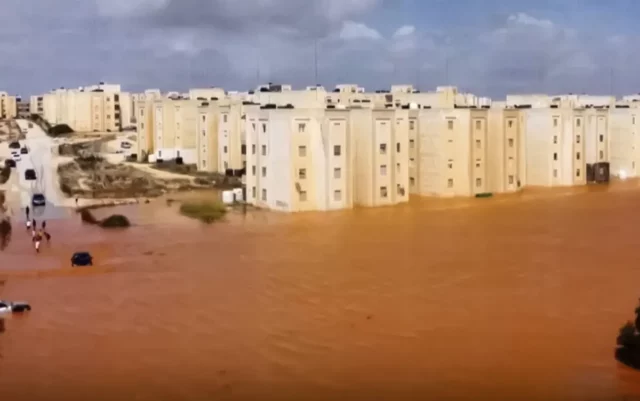 Se temen hasta 2.000 muertos en una ciudad libia inundada