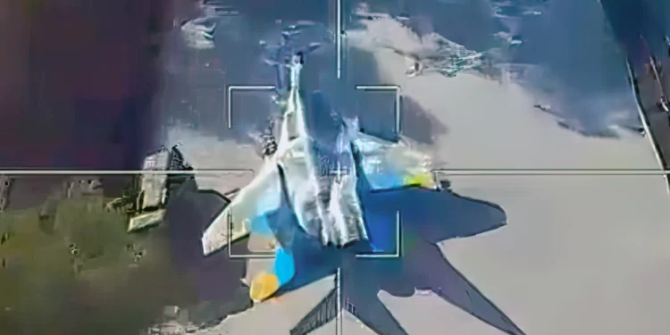Dron ruso Lancet ataca avión ucraniano MiG-29 a larga distancia