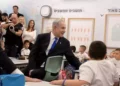 Netanyahu a los estudiantes: “Esta es nuestra tierra”
