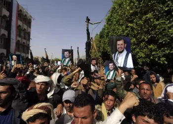 Rebeldes de Yemen se dirigen a territorio de Arabia Saudita