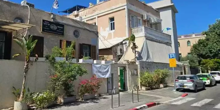 Manifestantes irrumpieron oraciones de Yom Kipur en Jaffa