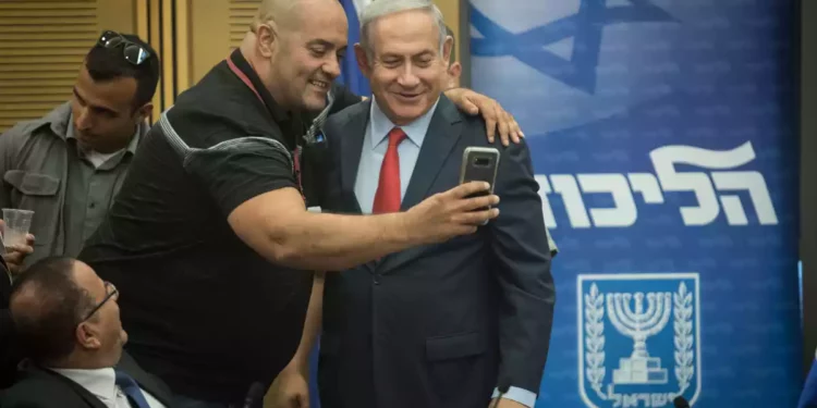 Likud permite la reintegración del activista Itzik Zarka