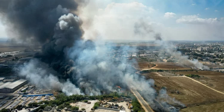 Cohetes en Ashkelon Foto: Eric Marmor, Flash 90