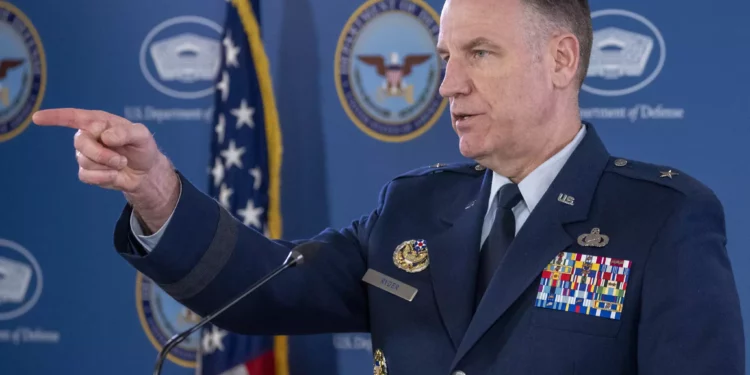 Base aérea de EE. UU. en Irak fue atacada de nuevo