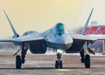 Su-57 ruso destaca por potencia de fuego superior al F-35 y F-22