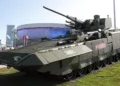 Rusia diseña cisterna blindado basado en el T-15 Armata
