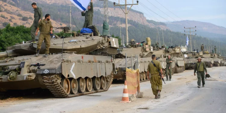 Israel se prepara para una larga guerra contra Hamás en Gaza