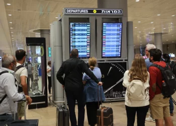 Aerolíneas cancelan vuelos a Tel Aviv: Israelíes intentan regresar