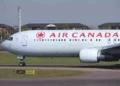 Piloto de Air Canada despedido tras publicaciones anti-israelíes