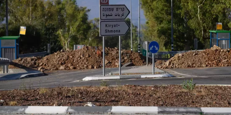 Israel evacua habitantes de Kiryat Shmona cerca del Líbano