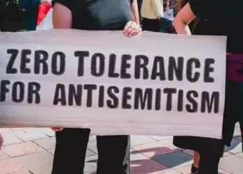 Enviados de Estados Unidos e Israel denuncian el antisemitismo